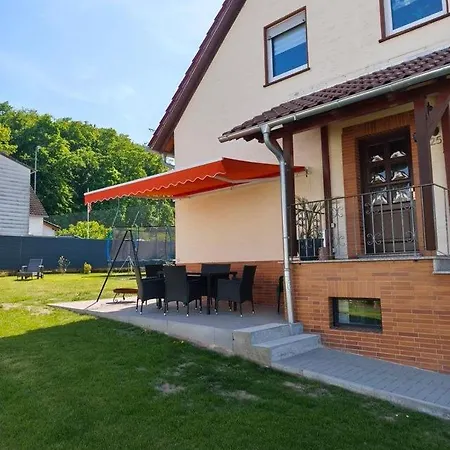 度假居 Grosses Ferienhaus - Garten & Grill - 2 Baeder - 8 Gaeste